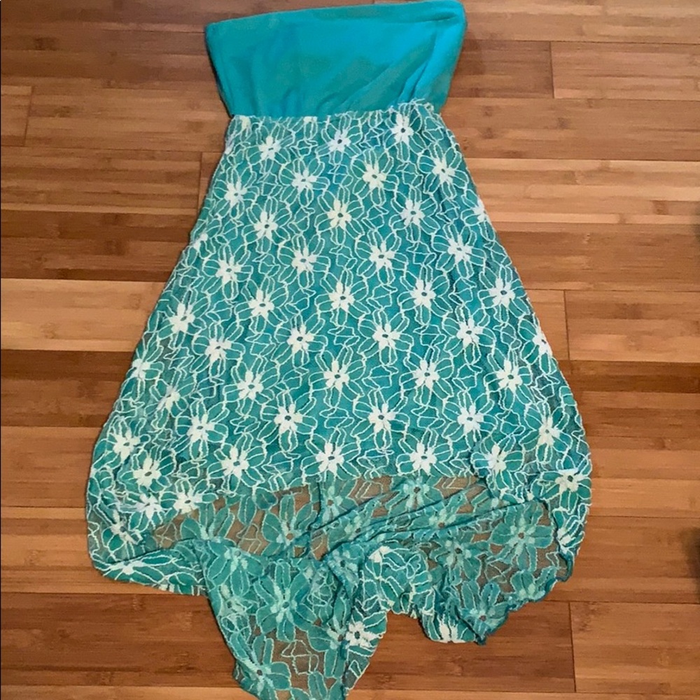 strapless dress